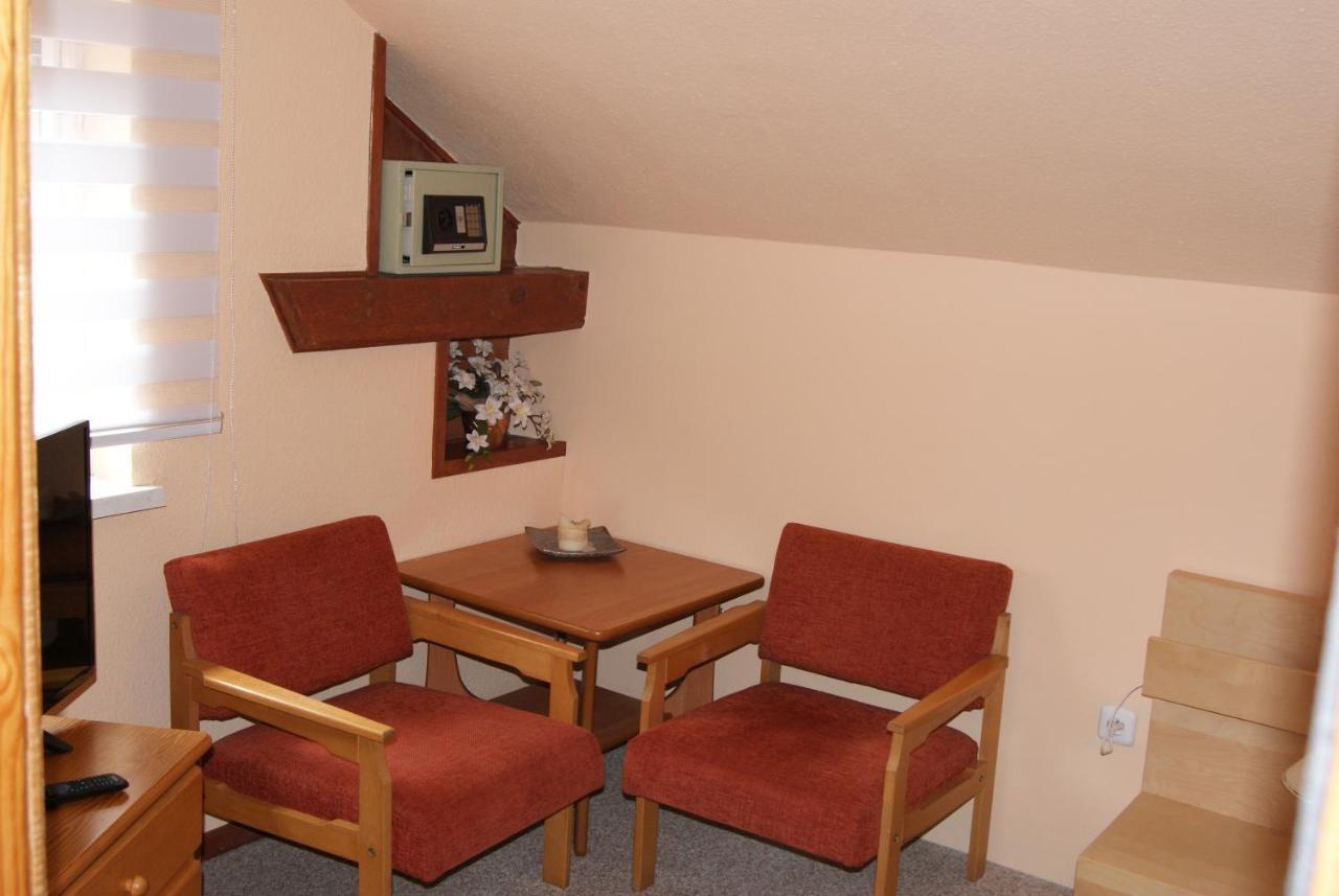 Hotel Alga Ustka Esterno foto