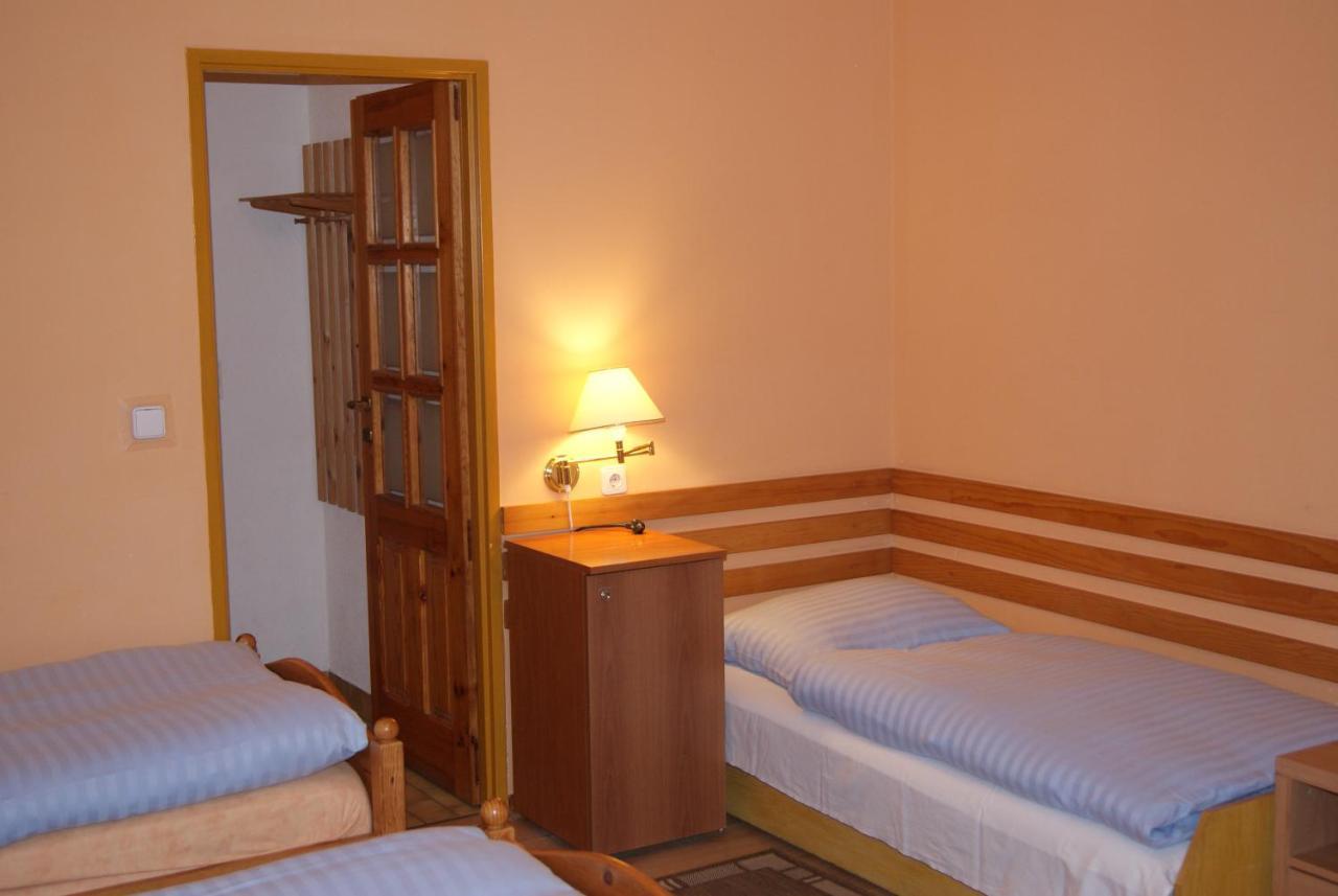 Hotel Alga Ustka Esterno foto