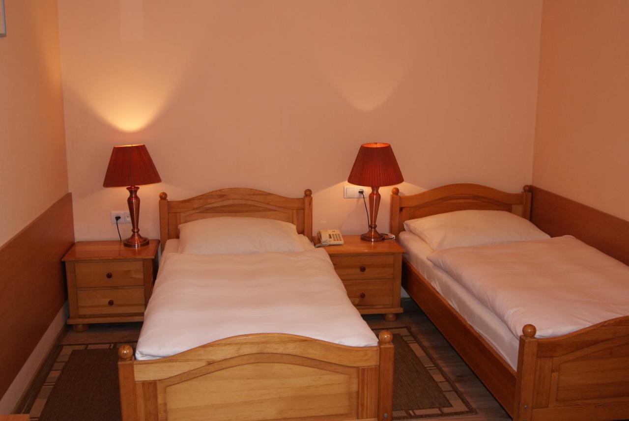 Hotel Alga Ustka Esterno foto