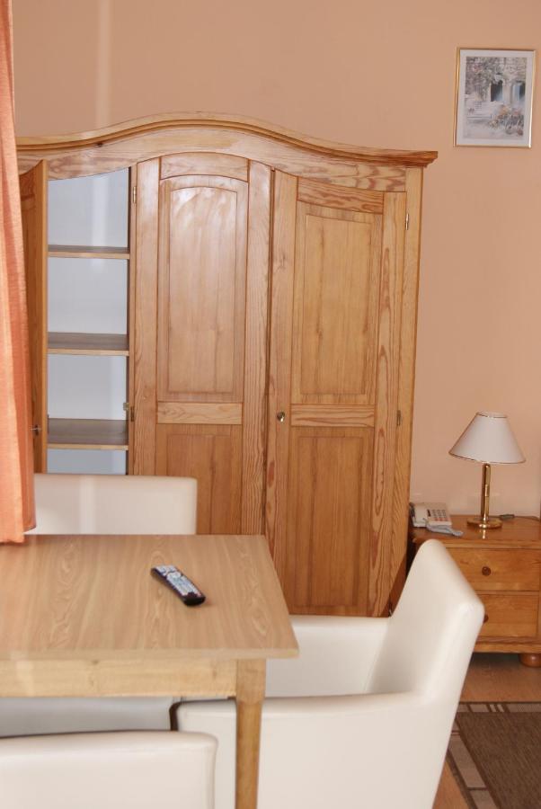 Hotel Alga Ustka Esterno foto