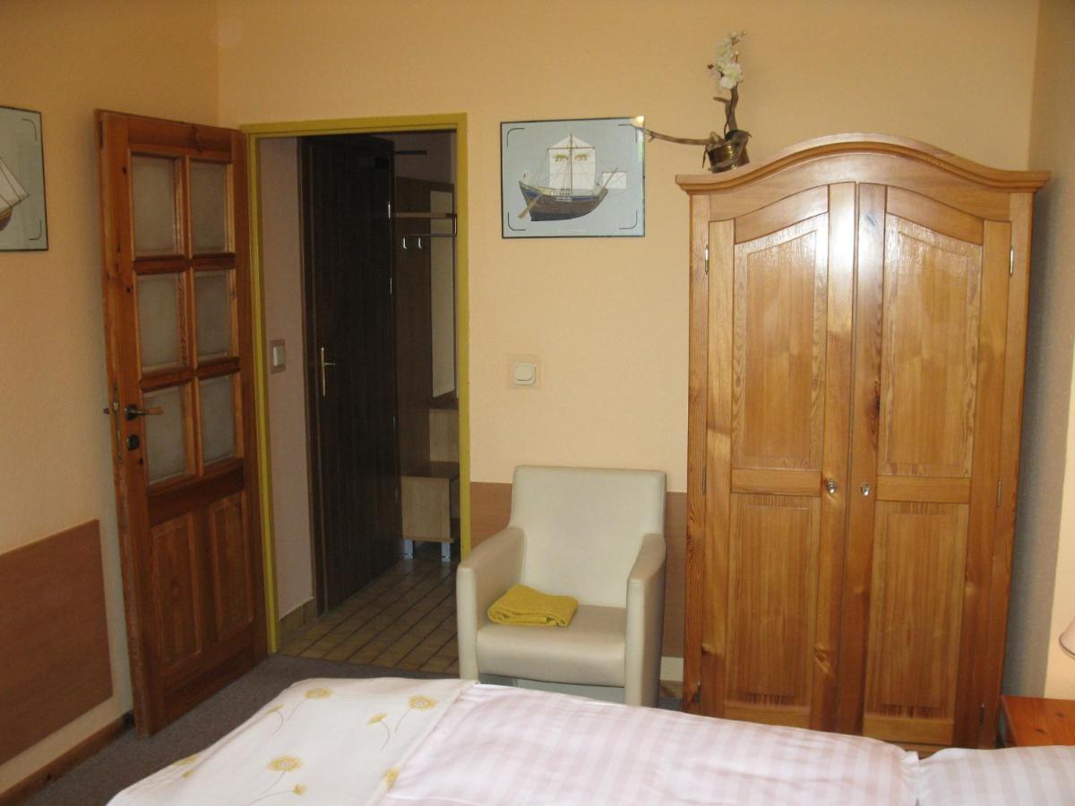 Hotel Alga Ustka Esterno foto