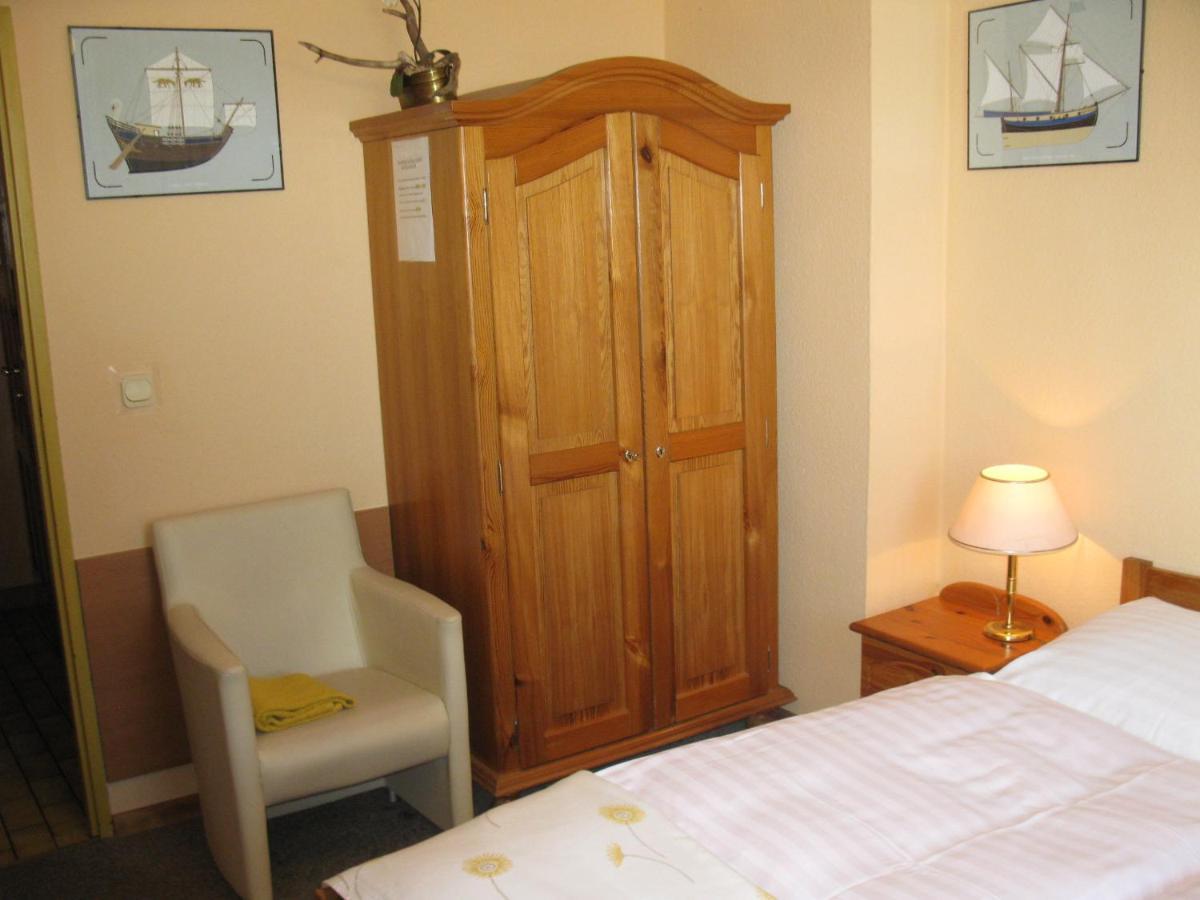 Hotel Alga Ustka Esterno foto